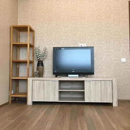 Cozy And Elegant For 1 To 4 * Narva
